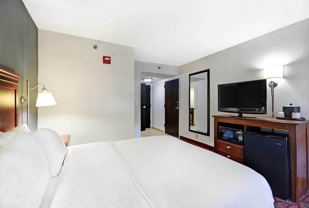 Hampton Inn Атенс Стая снимка
